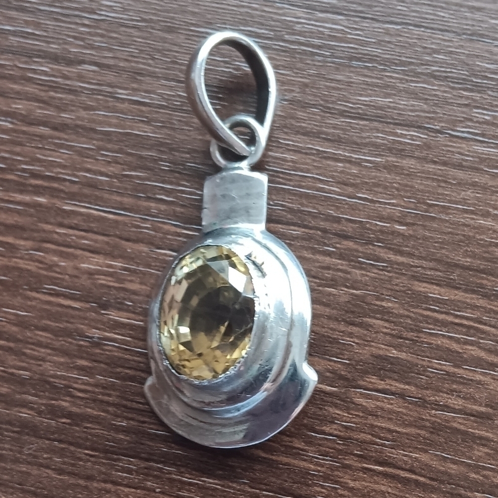 925 Silver Light Gold Crystal Pendant